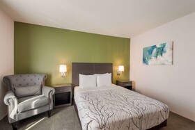 SureStay Plus Hotel by Best Western SeaTac Airport