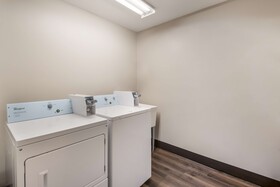 SureStay Plus Hotel by Best Western SeaTac Airport