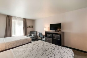 SureStay Plus Hotel by Best Western SeaTac Airport