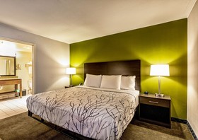 SureStay Plus Hotel by Best Western SeaTac Airport