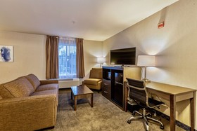 SureStay Plus Hotel by Best Western SeaTac Airport