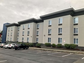 SureStay Plus Hotel by Best Western SeaTac Airport