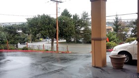 Sutton Suites Hotel
