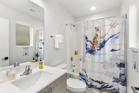 Ballard's Sweet Suites