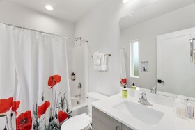 Ballard's Sweet Suites