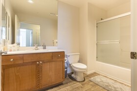 Domicile Suites At Elliott Bayview