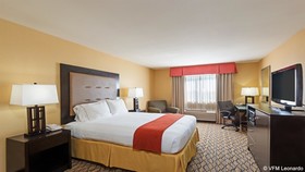 Holiday Inn Express Hotel & Suites North Seattle - Shoreline