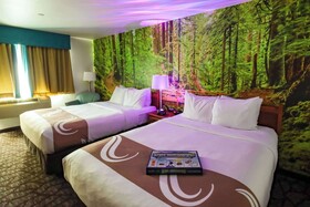 Quality Inn & Suites at Olympic National Park