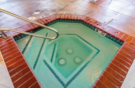 Quality Inn & Suites at Olympic National Park