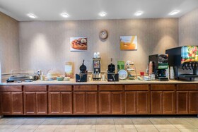 Quality Inn & Suites at Olympic National Park