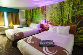 Quality Inn & Suites at Olympic National Park