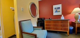 Olympic View Inn