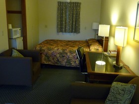 Sundowner Motel