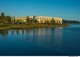 Doubletree by Hilton Silverdale