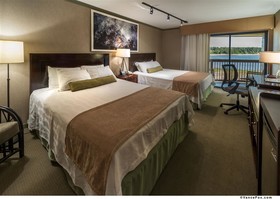 Doubletree by Hilton Silverdale