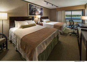Doubletree by Hilton Silverdale