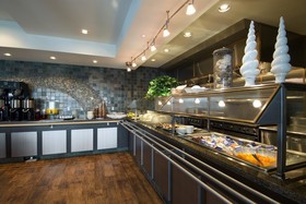 Oxford Suites Silverdale