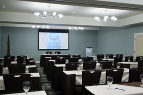 Oxford Suites Silverdale