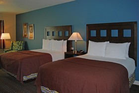Oxford Suites Silverdale