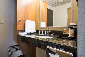 Quality Inn & Suites Silverdale