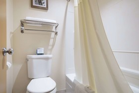 Quality Inn & Suites Silverdale