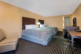 Days Inn by Wyndham Spokane