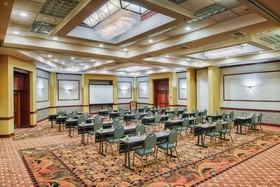 DoubleTree by Hilton Hotel Spokane City Center