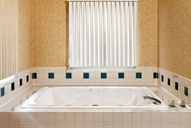 Holiday Inn Express Spokane-Valley