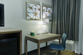 Oxford Suites Spokane
