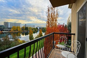 Oxford Suites Spokane