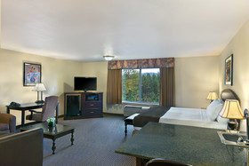 Oxford Suites Spokane Valley