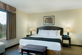 Oxford Suites Spokane Valley