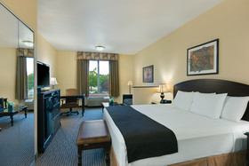 Oxford Suites Spokane Valley