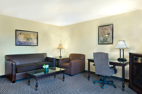 Oxford Suites Spokane Valley