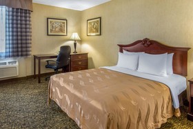 Quality Inn Downtown 4th Avenue