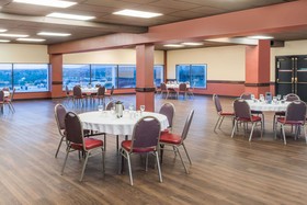 Ramada by Wyndham Downtown Spokane