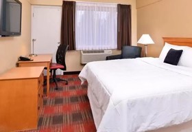 Quality Inn & Suites Airport