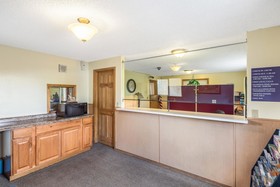 Howard Johnson by Wyndham Spokane