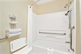 Super 8 by Wyndham Spokane/West