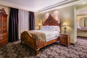 Davenport Hotel, Autograph Collection