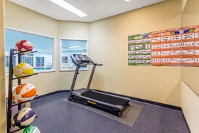 SilverStone Inn & Suites