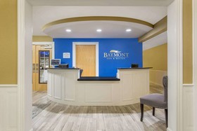 SilverStone Inn & Suites