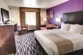 La Quinta Inn & Suites by Wyndham Spokane Valley