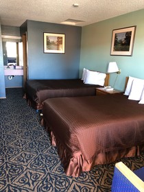 Sumner Motor Inn