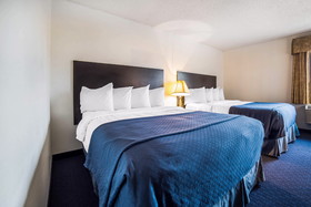 Fairbridge Inn & Suites, Sunnyside