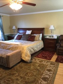 Sunnyside Inn Bed & Breakfast
