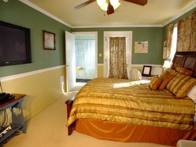 Sunnyside Inn Bed & Breakfast