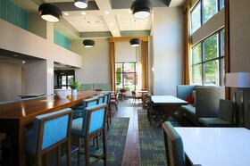 Hampton Inn & Suites Tacoma-Mall