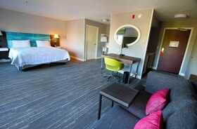 Hampton Inn & Suites Tacoma-Mall