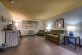 Holiday Inn Tacoma Mall